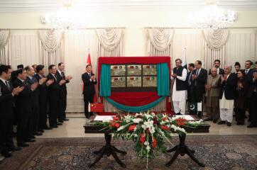 1506175806334117.jpg 下載 (8).jpg