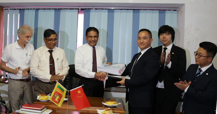 簽約現場 - 副本.jpg