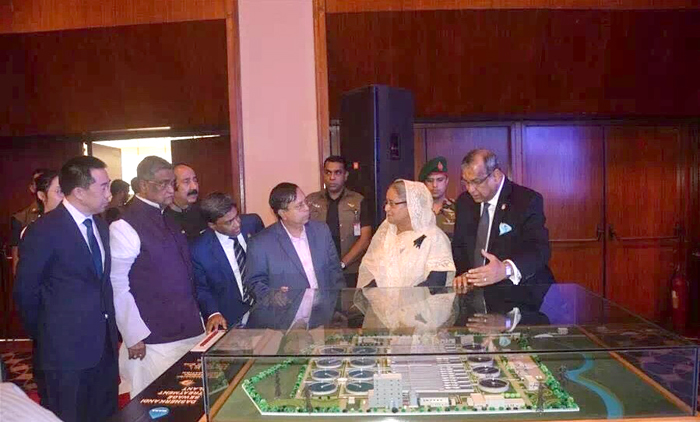 哈西娜總理視察項目沙盤.jpg