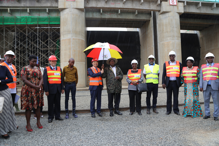 1535099792104004.jpg 現場合影1.JPG