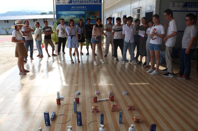 1538277166759094.jpg 套圈圈活動(dòng).jpg