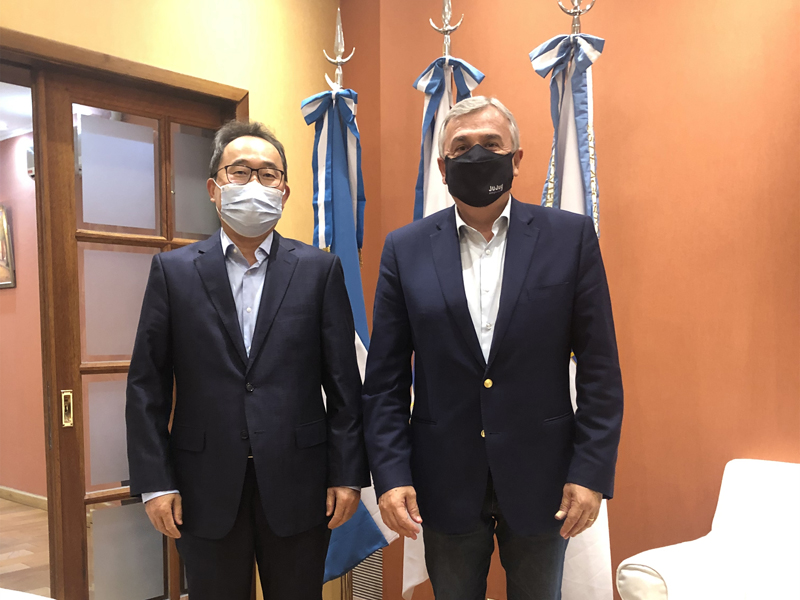 01  侯曉暾拜訪胡胡伊省長(zhǎng).jpg