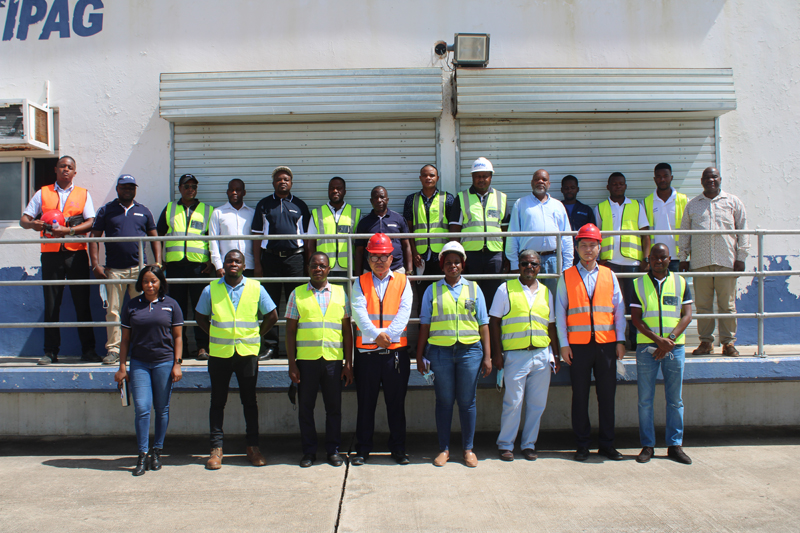 1. 現(xiàn)場移交合影.jpg